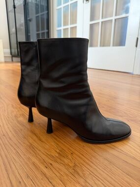 Aeyde Black Leather Sculpted Mid-Heel Ankle Boots